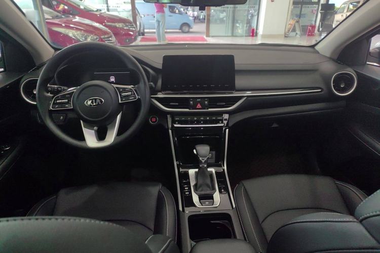 Used Kia K3 2019 1.5L CVT Smart Connectivity Version Interior 3