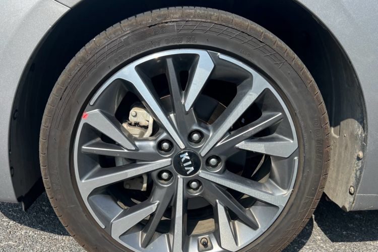 Used Kia K3 2019 1.5L CVT Luxury Edition Right Rear Wheel Hub