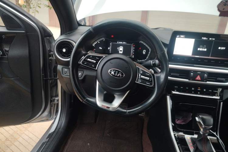 Used Kia K3 2019 1.4T DCT GT-Line Smart Enjoyment Sport Edition Steering Wheel