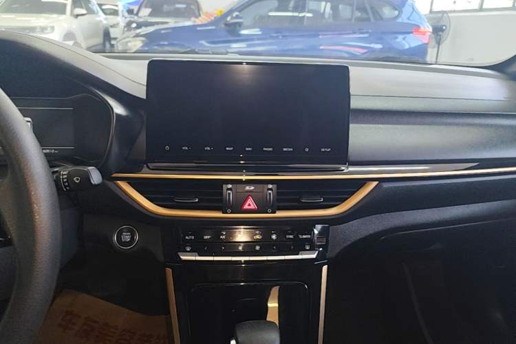Used Kia K3 2019 1.5L CVT Smart Connectivity Version Audio And AC Panel