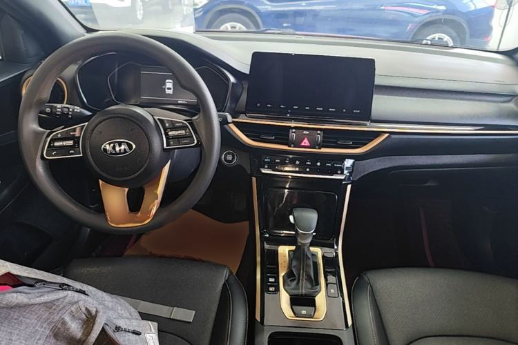 Used Kia K3 2019 1.5L CVT Smart Connectivity Version Center Console