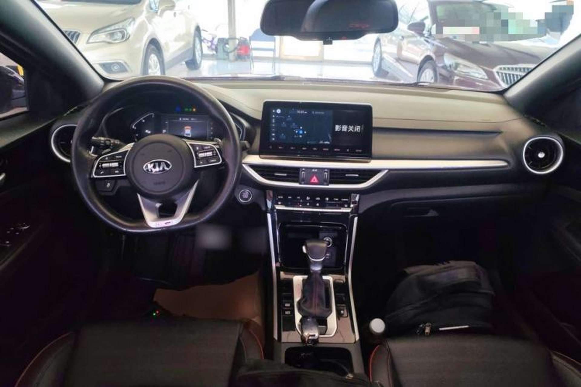 Used Kia K3 2019 1.4T DCT GT-Line Smart Enjoyment Sport Edition Center Console