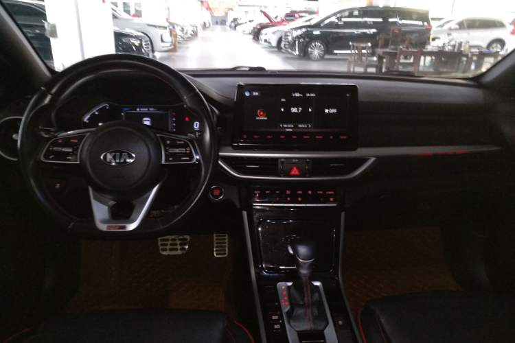 Used Kia K3 2019 1.4T DCT GT-Line Smart Enjoyment Sport Edition Center Console