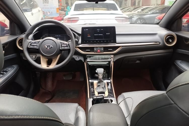 Used Kia K3 2019 1.5L CVT Smart Connectivity Version Center Console