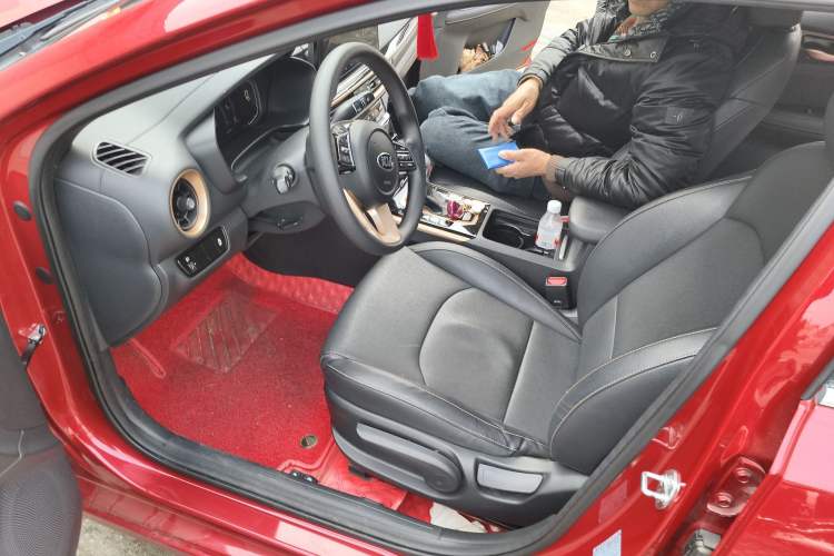 Used Kia K3 2019 1.5L CVT Smart Connectivity Version Driver Seat
