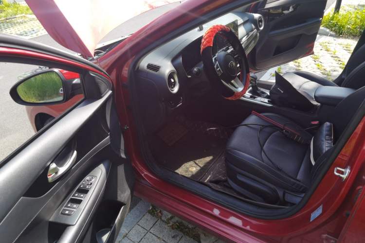 Used Kia K3 2019 1.5L CVT New Sharp Edition Driver Seat