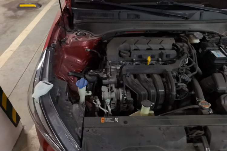 Used Kia K3 2019 1.5L CVT Smart Connectivity Version Engine Bay Right
