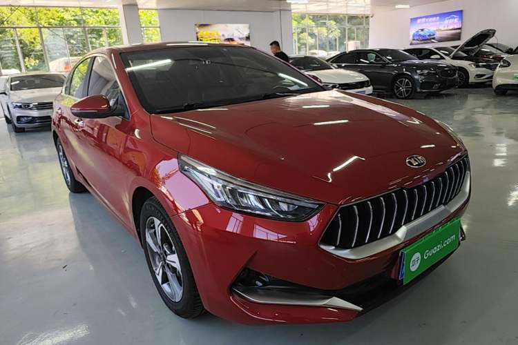 Used Kia K3 2019 1.5L CVT Smart Connectivity Version Front Right 45 Deg