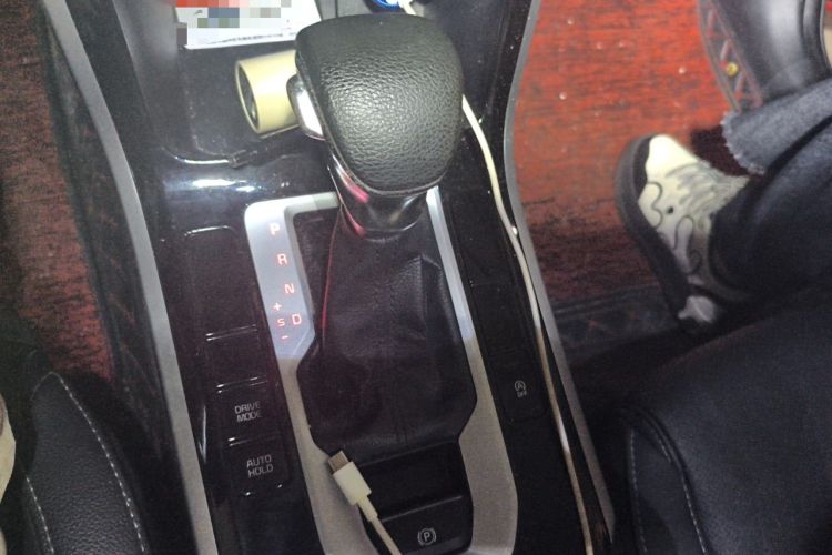 Used Kia K3 2019 1.5L CVT Smart Connectivity Version Gear Lever