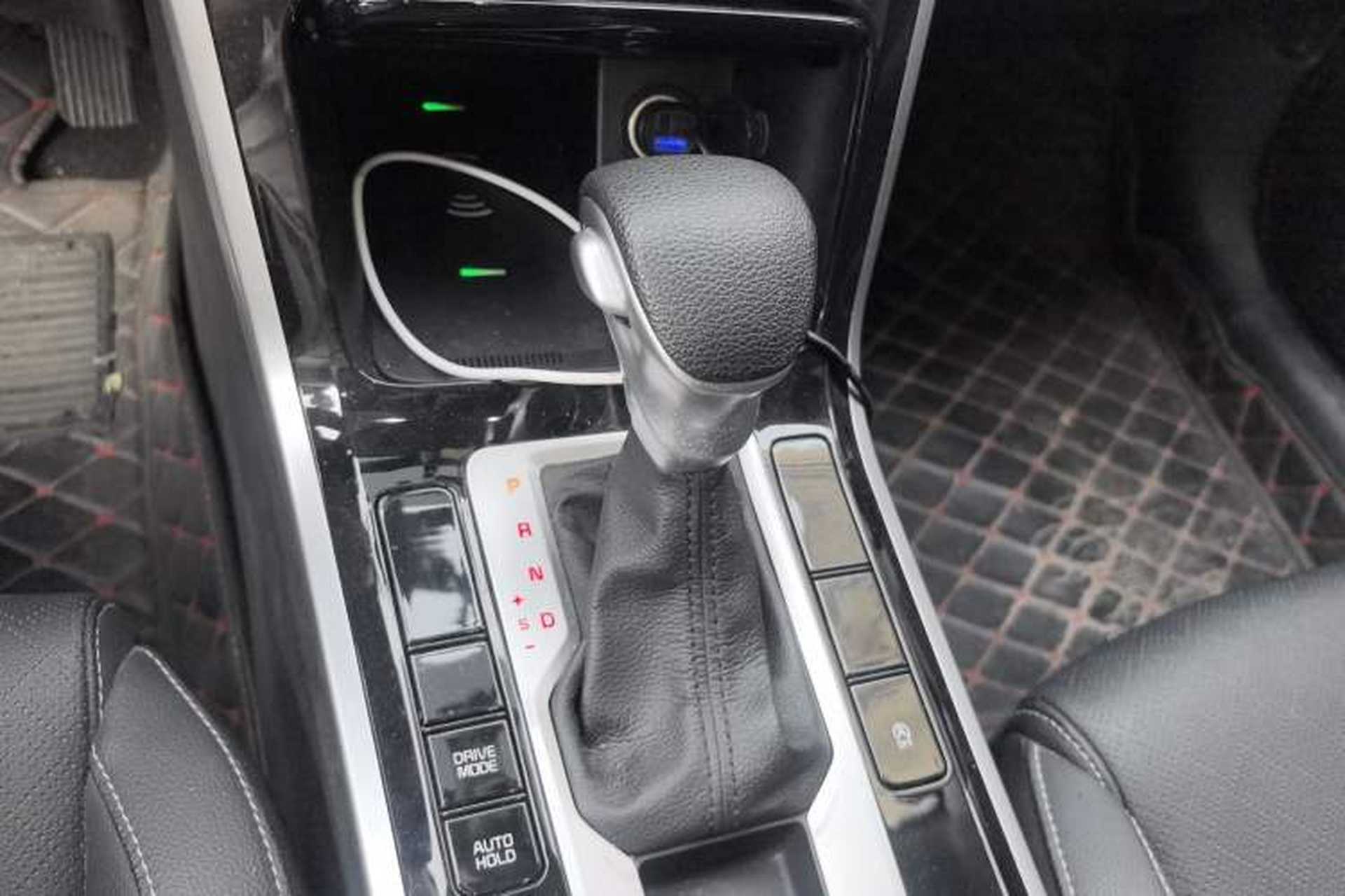 Used Kia K3 2019 1.5L CVT Smart Connectivity Version Gear Lever