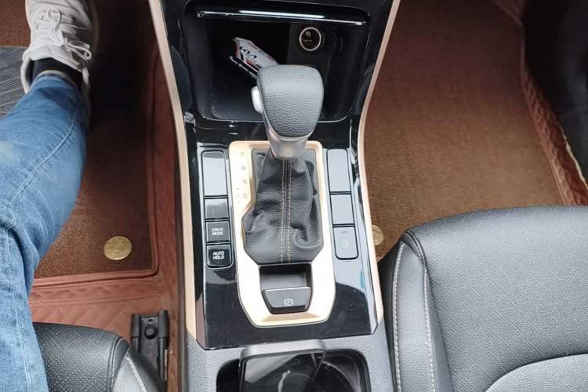 Used Kia K3 2019 1.5L CVT Smart Connectivity Version Gear Lever