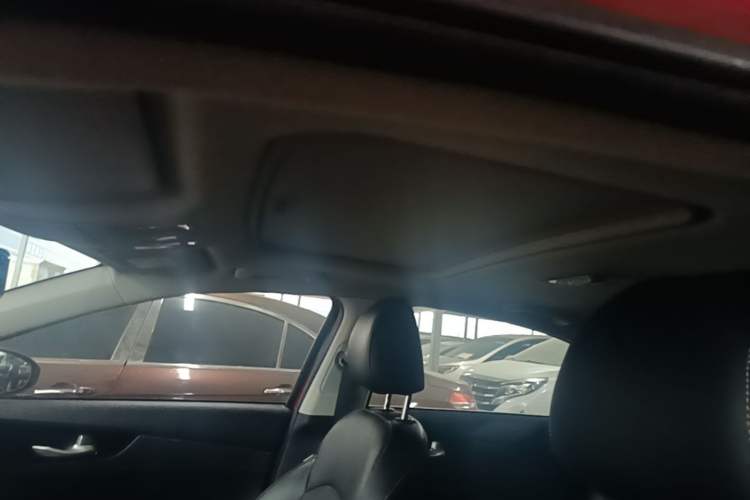 Used Kia K3 2019 1.5L CVT Smart Connectivity Version Headliner