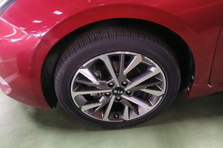 Used Kia K3 2019 1.4T DCT GT-Line Smart Enjoyment Sport Edition Left Front Wheel Hub