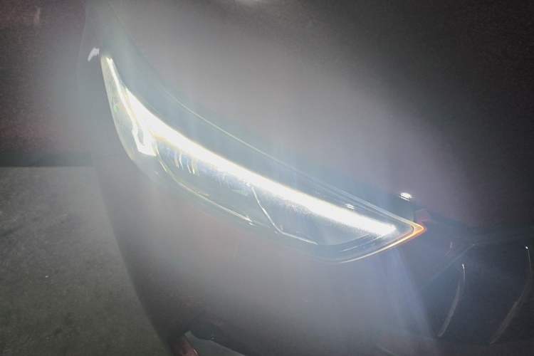 Used Kia K3 2019 1.5L CVT Smart Connectivity Version Right Front Headlight