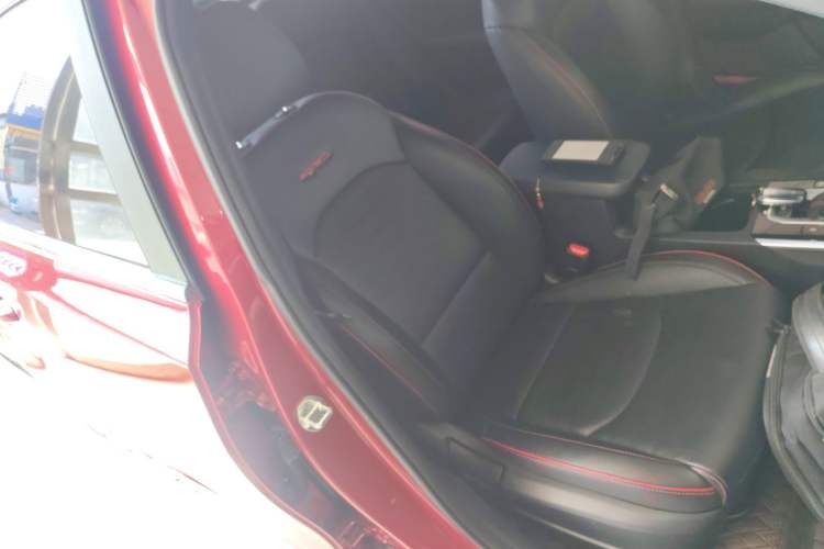 Used Kia K3 2019 1.4T DCT GT-Line Smart Enjoyment Sport Edition Right Front Seat