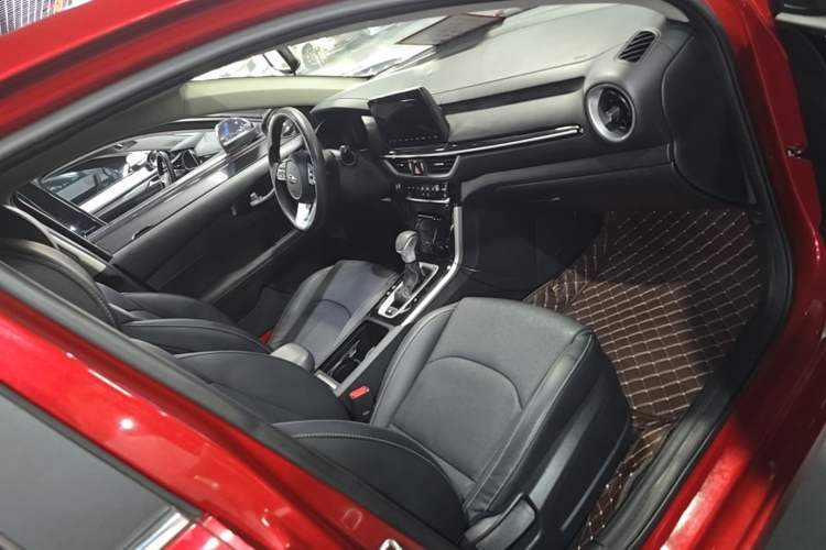 Used Kia K3 2019 1.5L CVT Smart Connectivity Version Right Front Seat