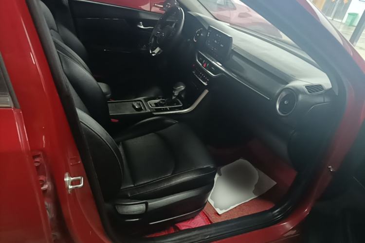 Used Kia K3 2019 1.5L CVT Smart Connectivity Version Right Front Seat