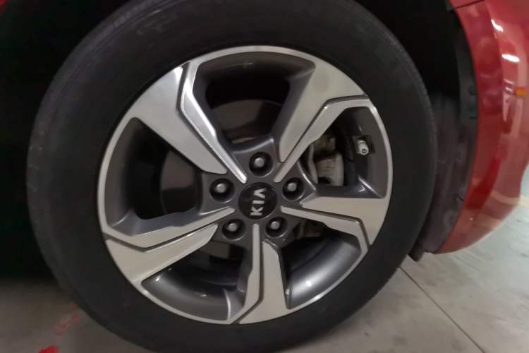 Used Kia K3 2019 1.5L CVT Smart Connectivity Version Right Front Wheel Hub