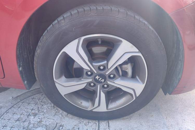 Used Kia K3 2019 1.5L CVT Smart Connectivity Version Right Front Wheel Hub