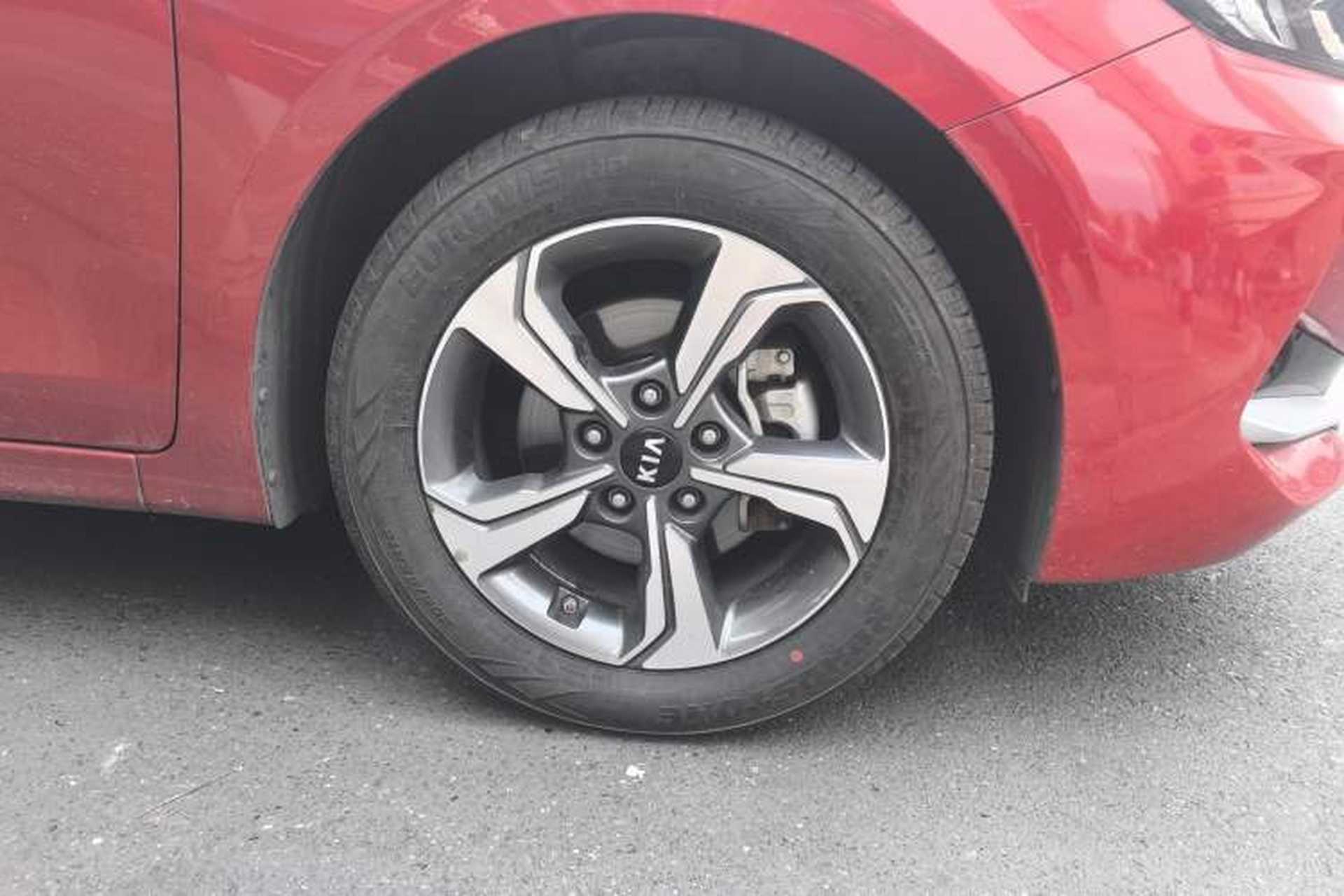 Used Kia K3 2019 1.5L CVT Smart Connectivity Version Right Front Wheel Hub