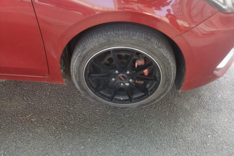Used Kia K3 2019 1.5L CVT Smart Connectivity Version Right Front Wheel Hub
