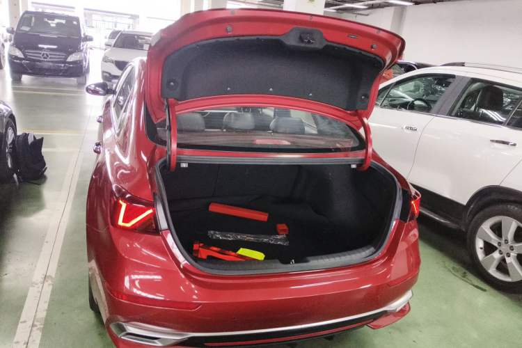 Used Kia K3 2019 1.4T DCT GT-Line Smart Enjoyment Sport Edition Trunk