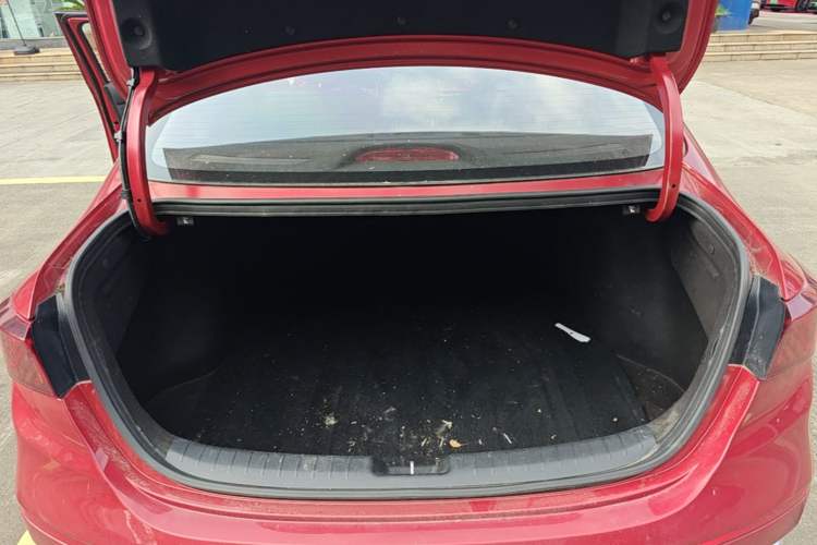 Used Kia K3 2019 1.5L CVT Smart Connectivity Version Trunk