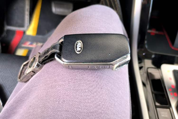 Used Kia K3 2019 1.5L CVT Smart Connectivity Version Vehicle Key