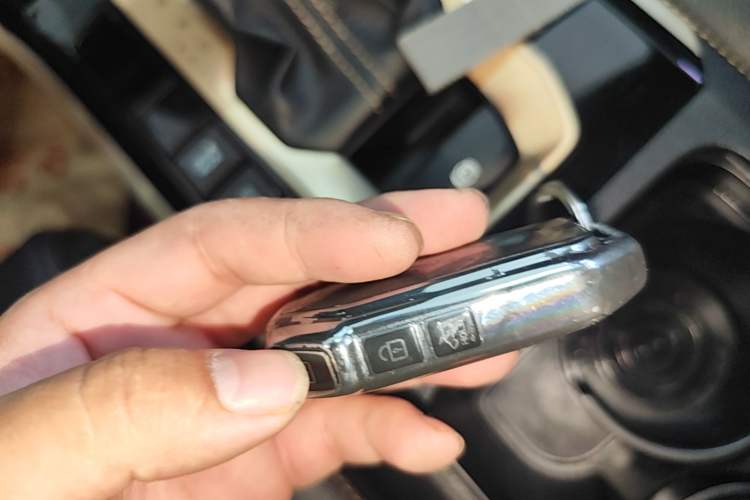 Used Kia K3 2019 1.5L CVT Smart Connectivity Version Vehicle Key