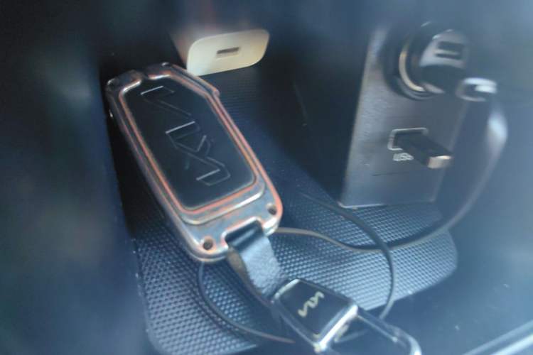 Used Kia K3 2019 1.5L CVT Smart Connectivity Version Vehicle Key