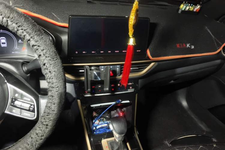 Used Kia K3 2019 1.5L CVT New Sharp Edition Audio And AC Panel