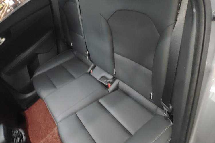 Used Kia K3 2019 1.5L CVT New Sharp Edition Left Rear Seat