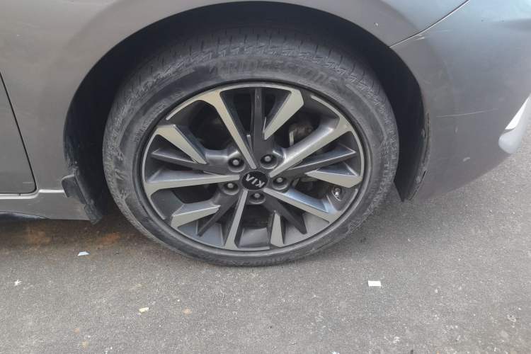 Used Kia K3 2019 1.4T DCT GT-Line Smart Enjoyment Sport Edition Right Front Wheel Hub