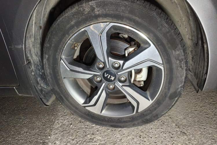Used Kia K3 2019 1.5L CVT New Sharp Edition Right Front Wheel Hub