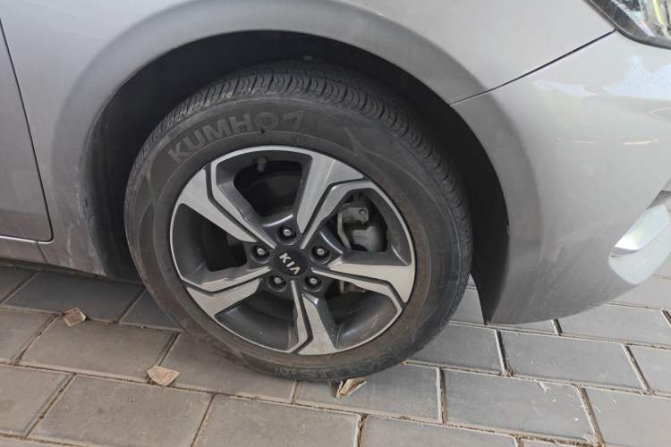 Used Kia K3 2019 1.5L CVT Smart Connectivity Version Right Front Wheel Hub
