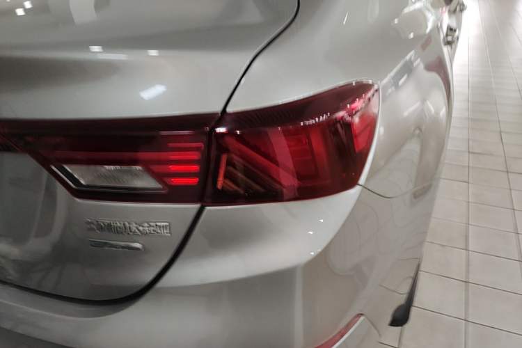 Used Kia K3 2019 1.5L CVT New Sharp Edition Right Rear Taillight