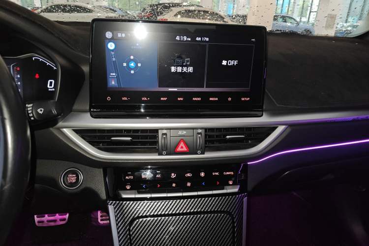 Used Kia K3 2019 1.4T DCT GT-Line Smart Enjoyment Sport Edition Audio And AC Panel