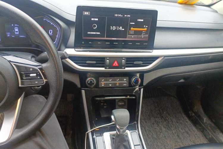 Used Kia K3 2019 1.5L CVT Smart Drive Edition Audio And AC Panel