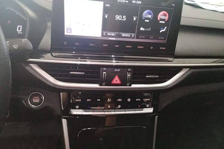 Used Kia K3 2019 1.5L CVT Smart Connectivity Version Audio And AC Panel