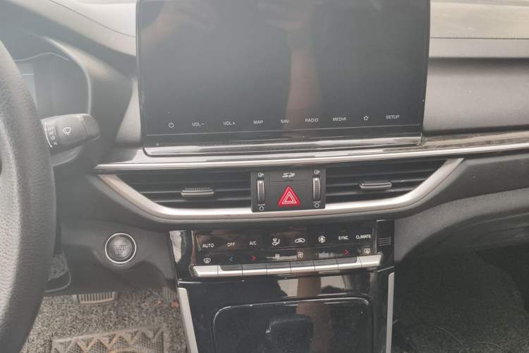 Used Kia K3 2019 1.5L CVT Smart Connectivity Version Audio And AC Panel