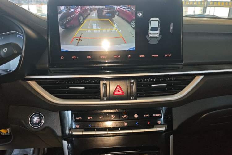 Used Kia K3 2019 1.5L CVT New Sharp Edition Audio And AC Panel