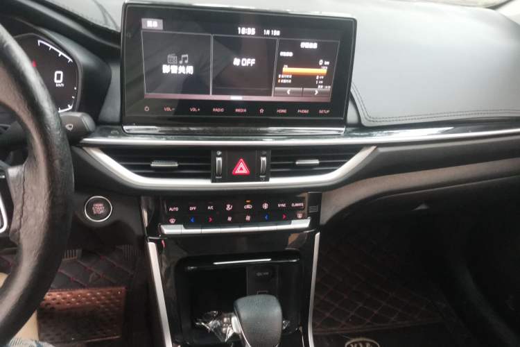 Used Kia K3 2019 1.5L CVT New Sharp Edition Audio And AC Panel