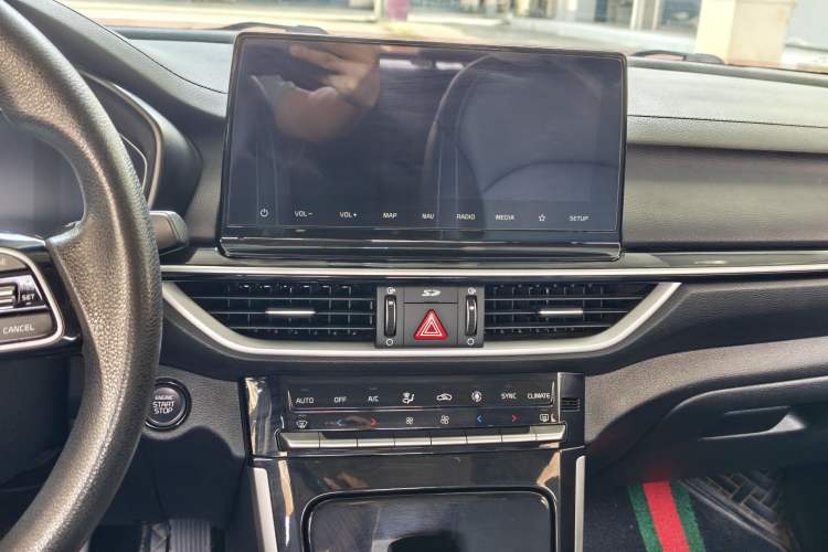 Used Kia K3 2019 1.5L CVT Smart Connectivity Version Audio And AC Panel