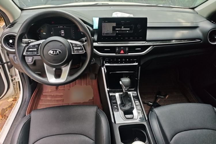 Used Kia K3 2019 1.5L CVT Smart Connectivity Version Center Console