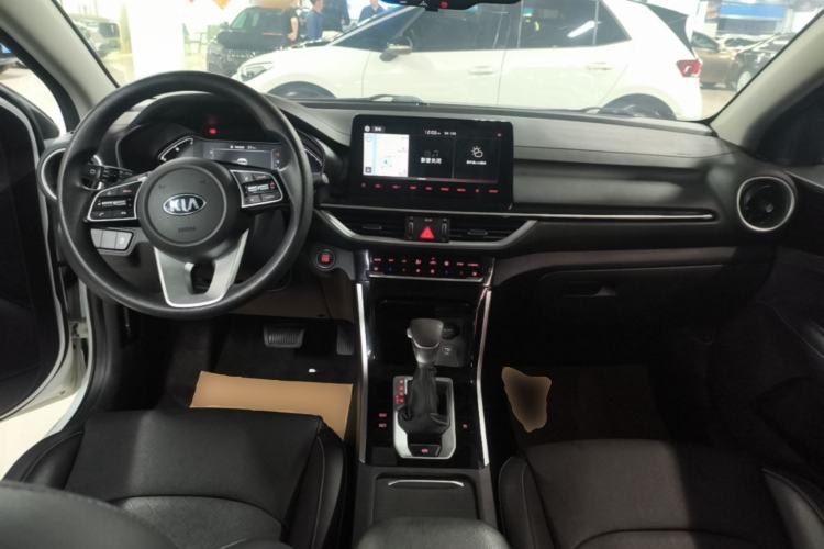 Used Kia K3 2019 1.5L CVT Smart Connectivity Version Center Console