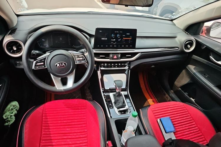Used Kia K3 2019 1.5L CVT New Sharp Edition Center Console
