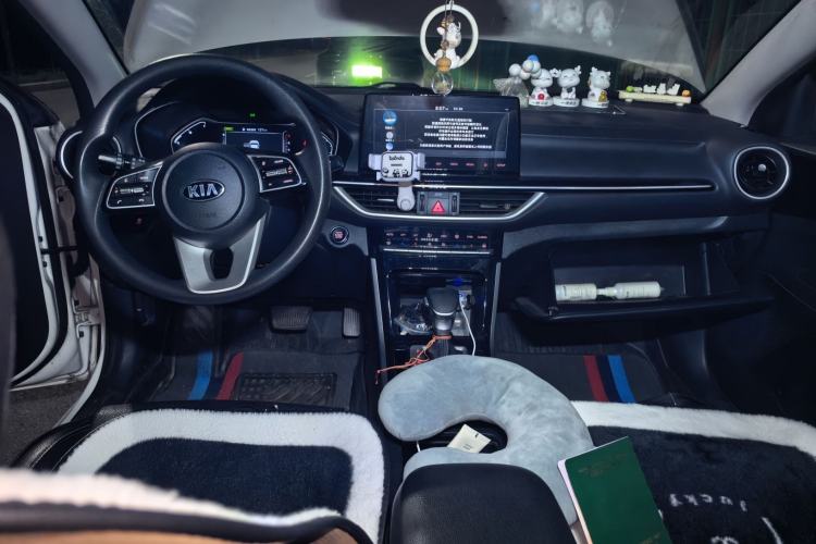 Used Kia K3 2019 1.5L CVT Smart Connectivity Version Center Console
