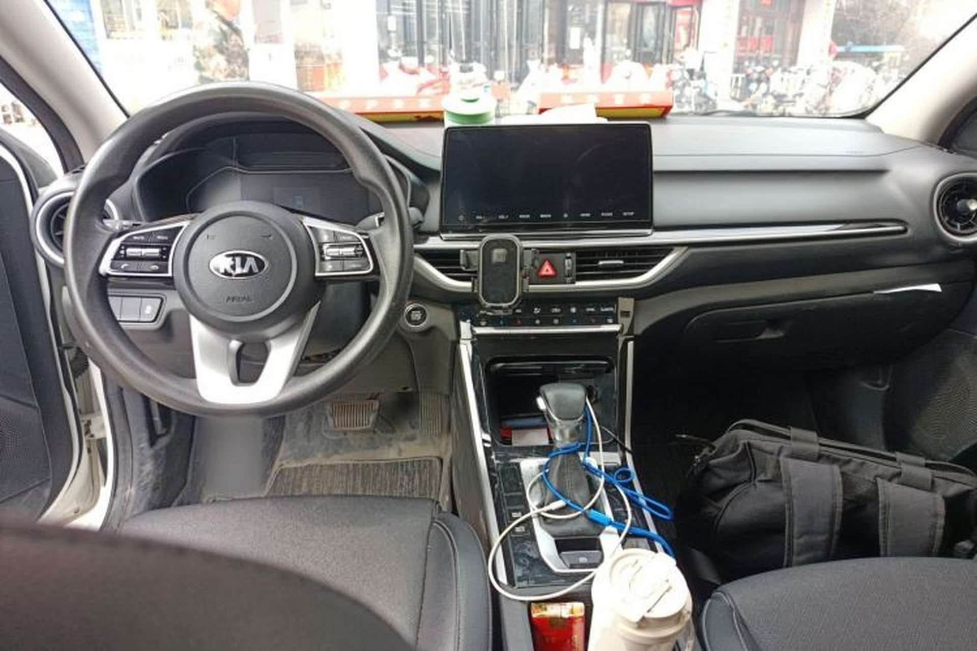 Used Kia K3 2019 1.5L CVT New Sharp Edition Center Console