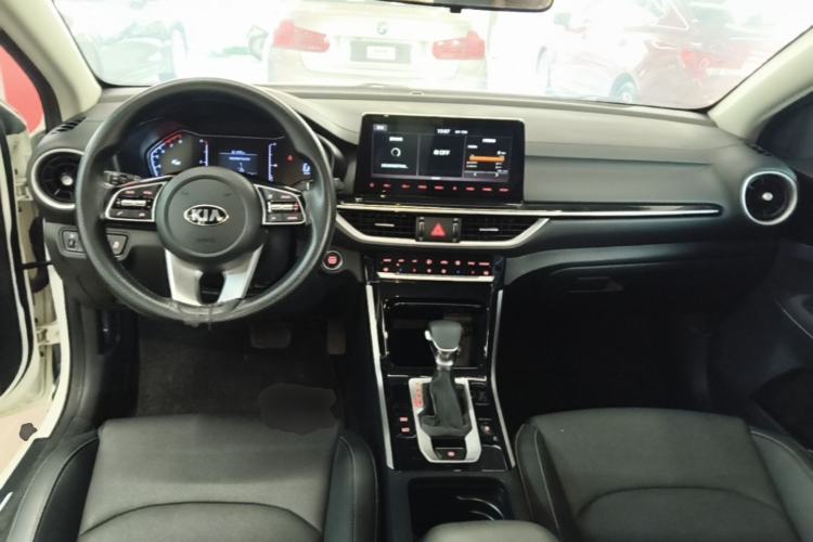 Used Kia K3 2019 1.5L CVT New Sharp Edition Center Console