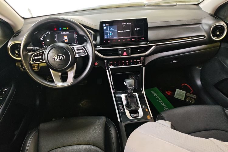 Used Kia K3 2019 1.5L CVT Smart Connectivity Version Center Console